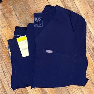 FIGS navy scrubs- NEW set